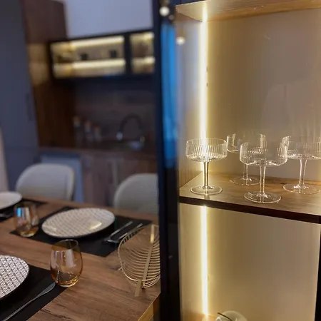 Sara Apartment East Gate Living Скопие Екстериор снимка